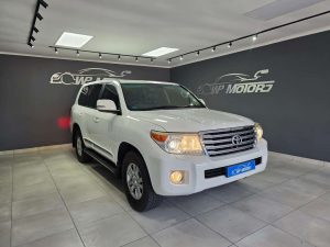 2013 Toyota Landcruiser 200 V8 4.5D VX A/T