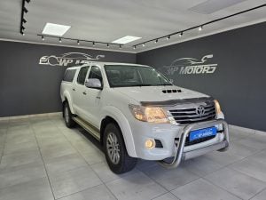 2014 Toyota Hilux 3.0 D-4D RAIDER 4X4 A/T P/U D/C